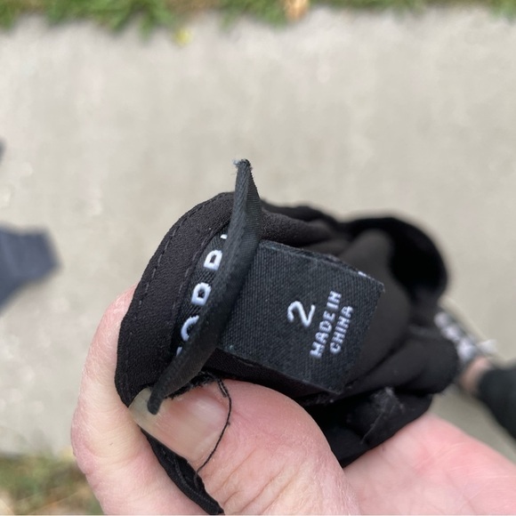 Torrid short sleeve blouse size2 - Picture 4 of 4